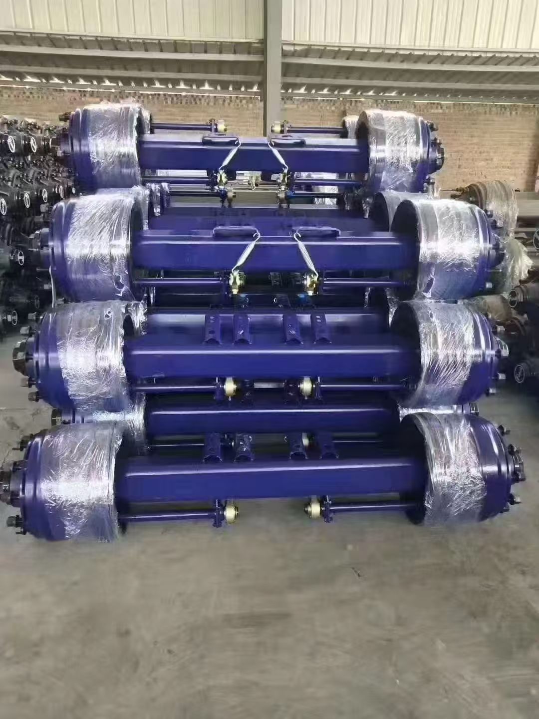 Ось полуприцепа в сборе (прицепной мост)