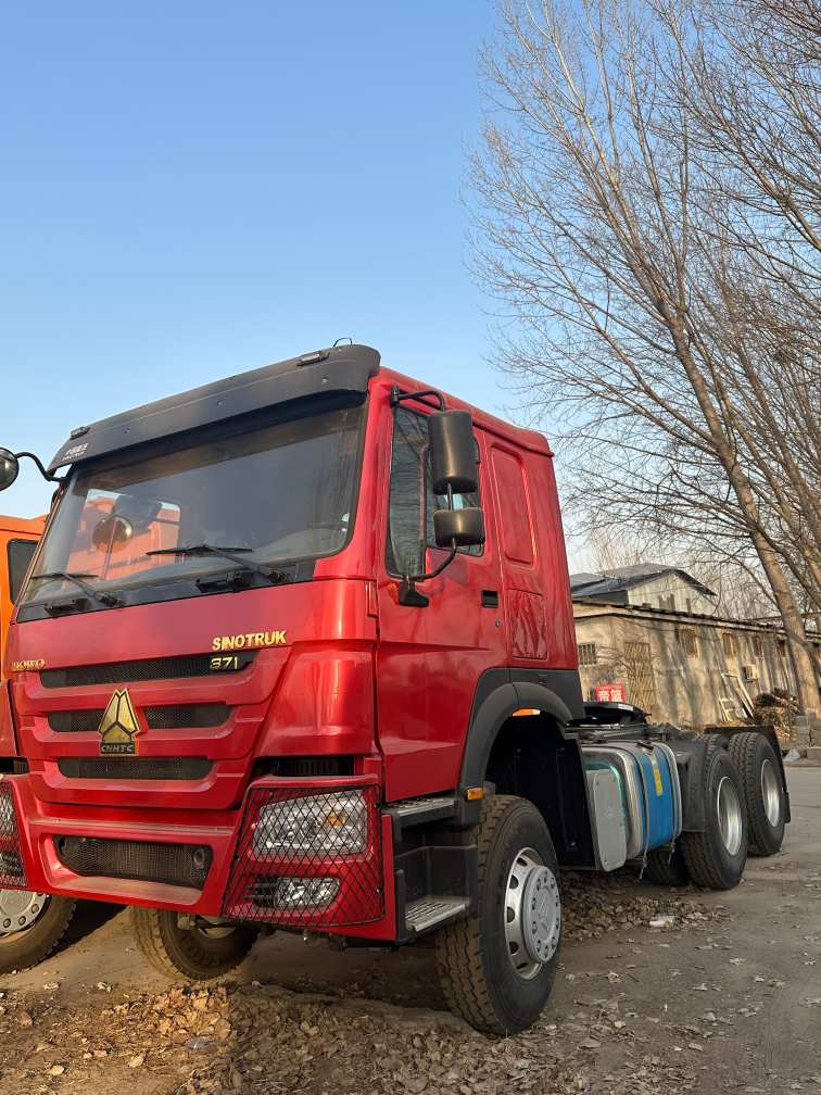 Тягач Sinotruk Howo — продажа тягача для полуприцепа