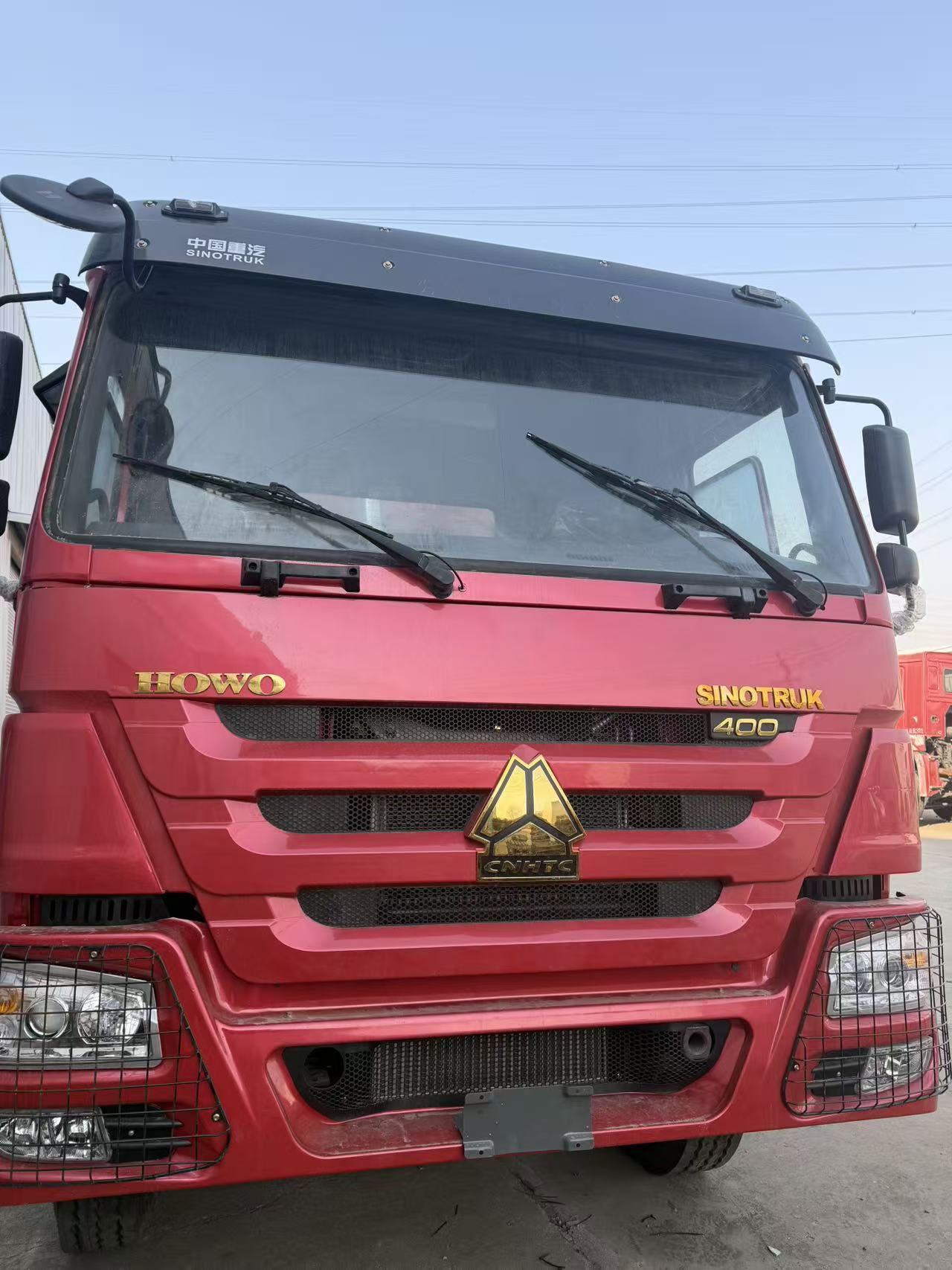 Китайский тяжелый грузовик серии Houvo 400